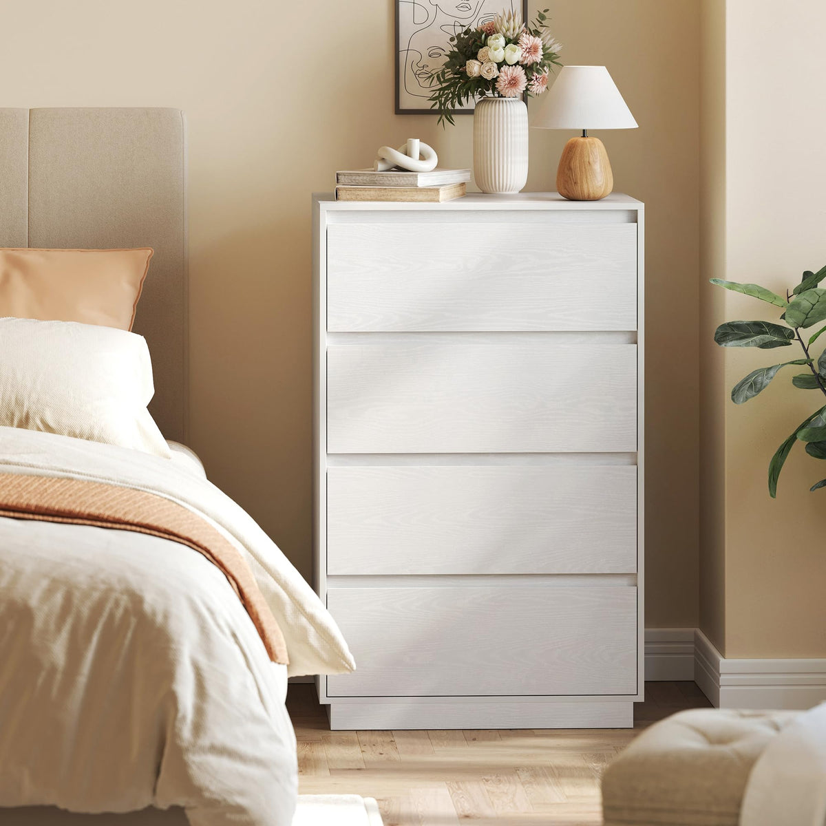 4-Drawer Dresser D759