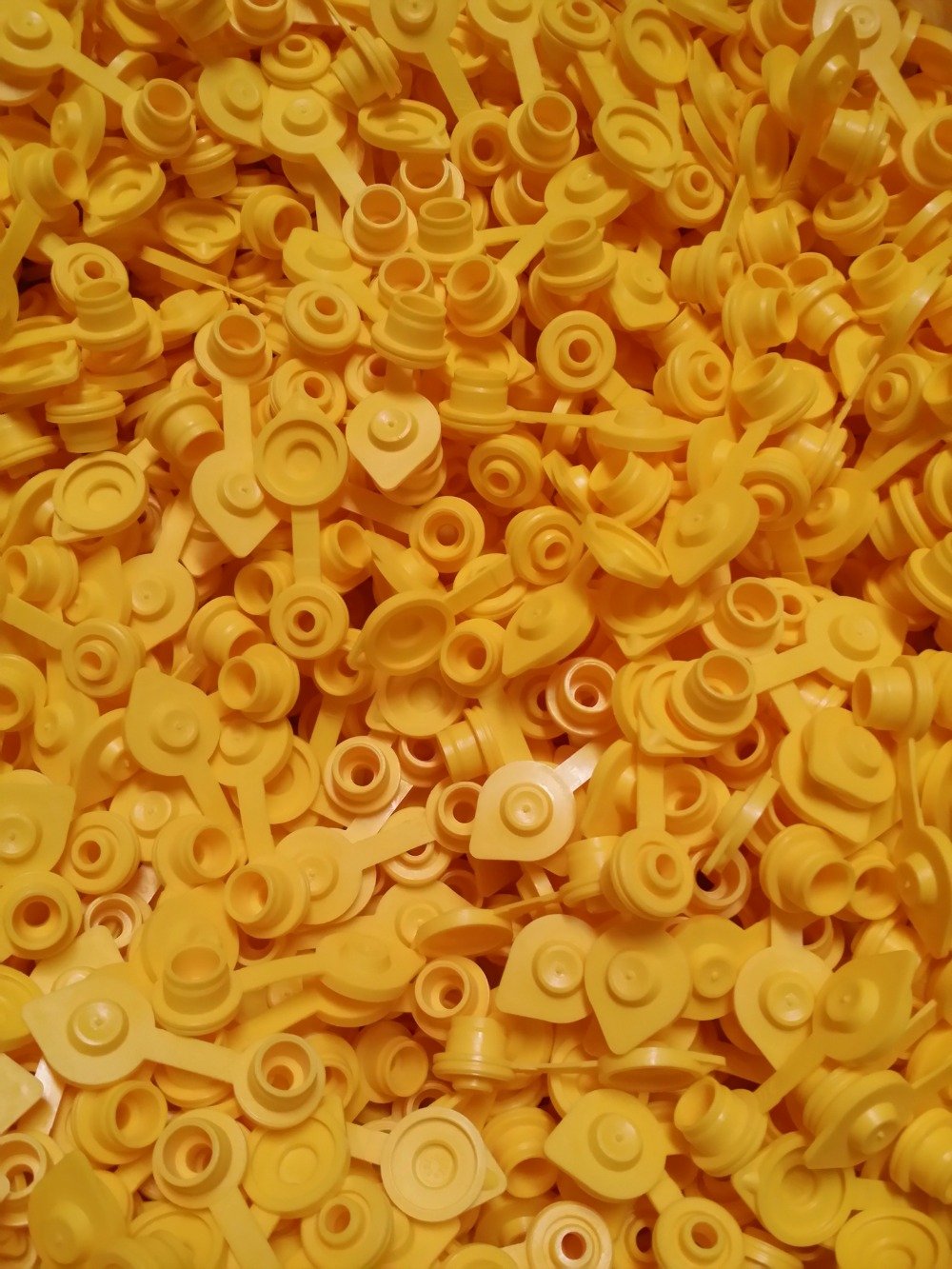 Yellow Plastic Gas Can Vent Caps R566929